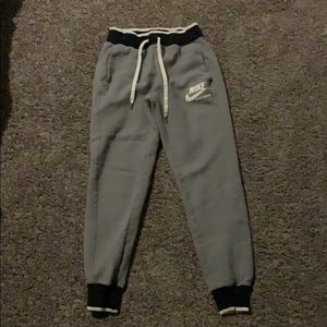 nike joggers